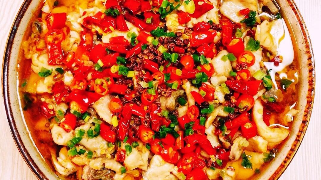 排骨|炒鸡好吃下饭的家常菜：蒜香黑椒鸡丁，莲藕肉丸子，麻辣水煮鱼片