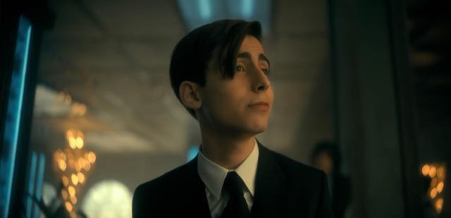 黑袍纠察队|同样的漫画改编同样的第三季,伞学院的存在却让漫友对黑袍更喜爱