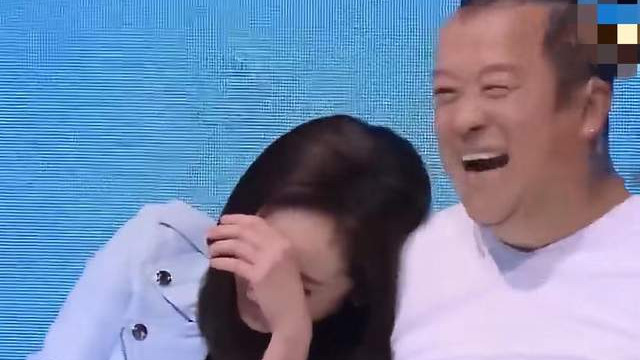 高圆圆|撕领口、叫爸爸、当众献吻…没分寸感的女明星比男明星还过分