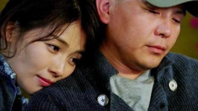 秦海璐|王珂破产后，她畏畏缩缩走到秦海璐家门口，然后借走了一大半积蓄