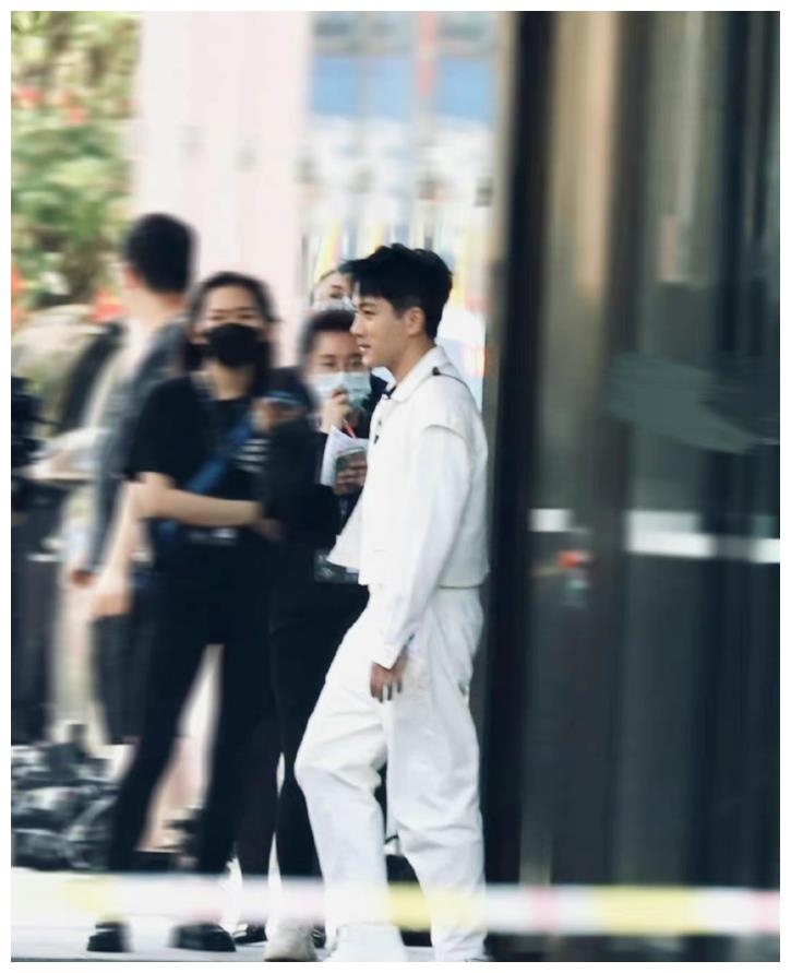 林志玲|杨幂粉丝又在骂刘恺威了，他是85花前任里最拉胯的吧？