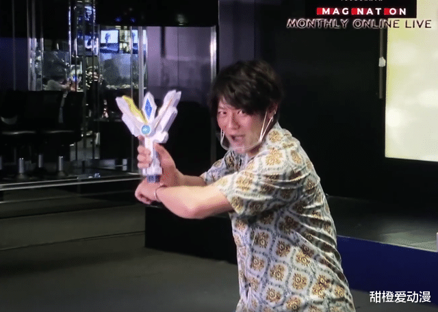 acgn漫评|尊哉的小屋:下期伽古拉将会邀请戴卡的男女主,和戴卡同天播出!