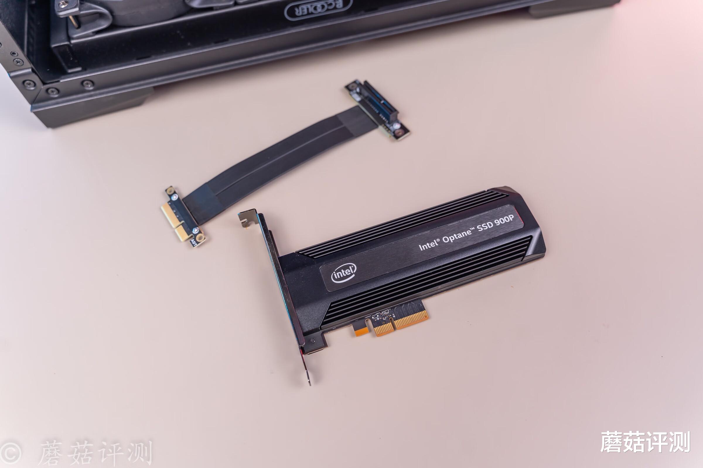 卫星电视|一根小小的PCIe延长线，巧妙解决一些硬件安装兼容性问题