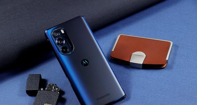 电动牙刷|骁龙8旗舰也不贵了,2969元带走12+256G,摩托罗拉够良心