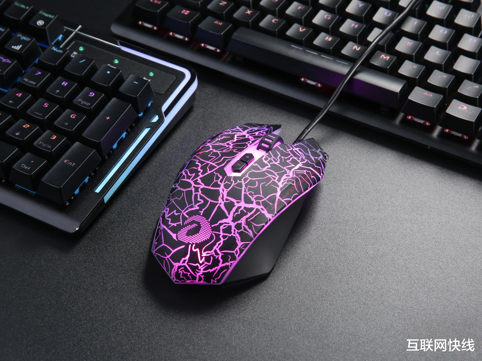 达尔优|不跟风,桌面用这些外设照样临场感满满,五件套一起才四百出头