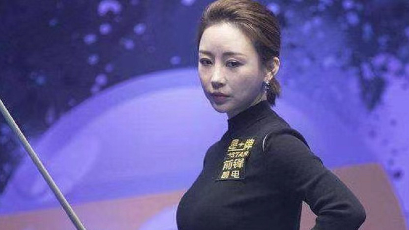 九球天后潘晓婷晒美照！40岁身价8亿至今单身，模样大变疑整容