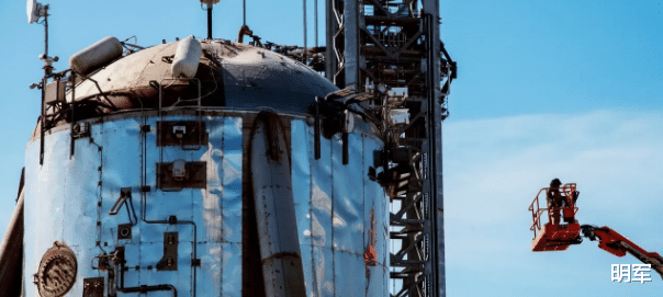 英伟达|世界首富马斯克:滥造的火箭,坑坑洼洼