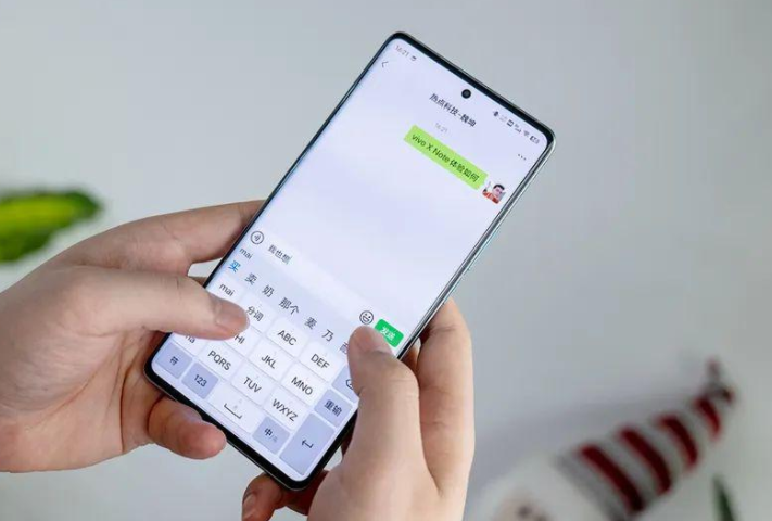 realme gt2|年度大屏旗舰售价松动,2K屏+蔡司影像,618经典双芯旗舰