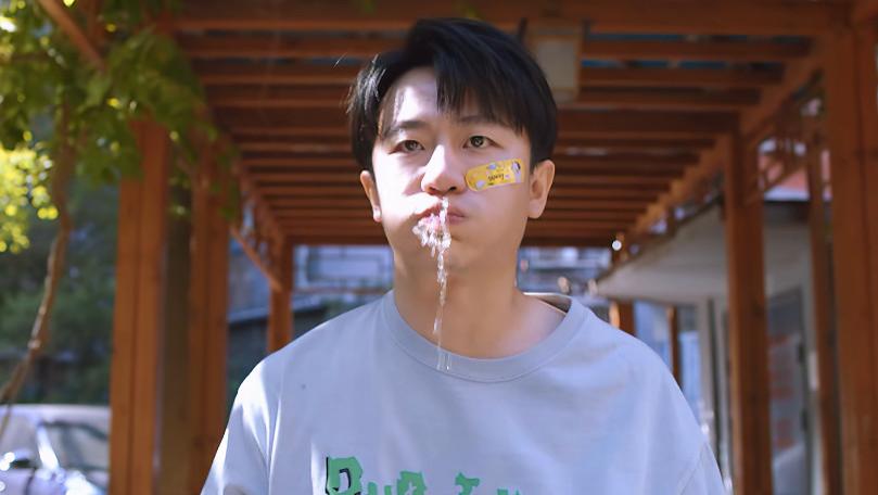 黄轩|更新2集，收视率爆了，全程刷屏，笑出腹肌，黄轩新剧凭什么