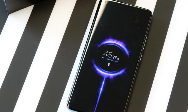 小米科技|直降2300元!小米顶尖旗舰开启“半价清仓”模式,闭眼入都行!