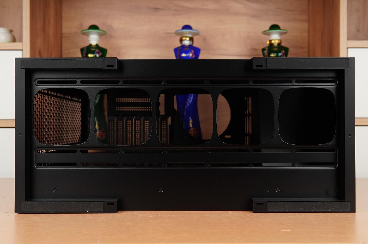 空调|简约、内敛、奢华,几何未来Model8 黑金达摩限定版装机分享