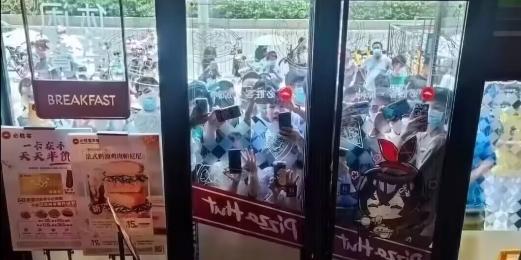 原神|原神：一个联动周边竟然要“偷盘子”，是监守自盗，还是谣言？