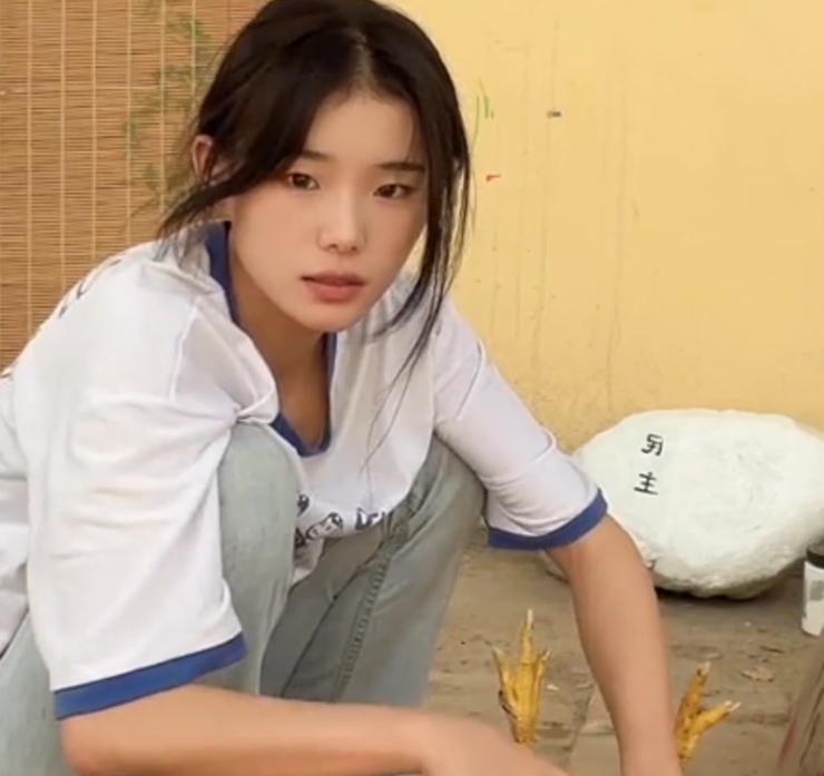 阿力木|灰太狼的羊:8分钟噶一只羊,清纯长相粗暴宰羊,被称荒漠屠夫!