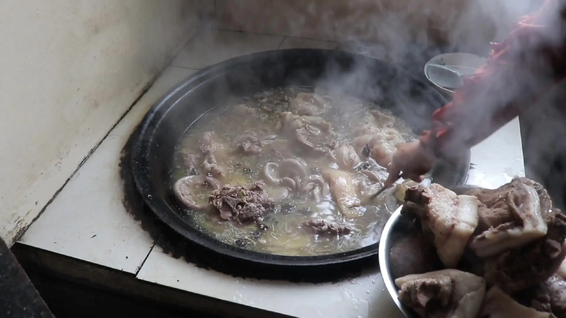 南京|中国的“吃肉地图”：广东一年吃鸡20亿只，南京一年吃鸭1.5亿！