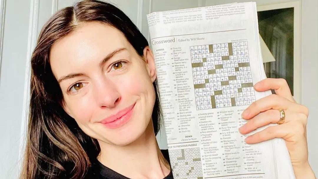 防晒|安妮·海瑟薇40岁的状态绝了！从气质到仪态，凭颜值依旧登上热搜