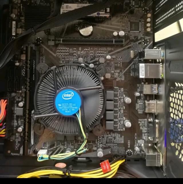 半导体|现在电脑什么配置性价比高？