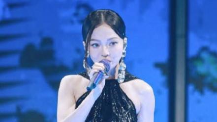 张韶涵|别再心疼张韶涵了，她压根不需要