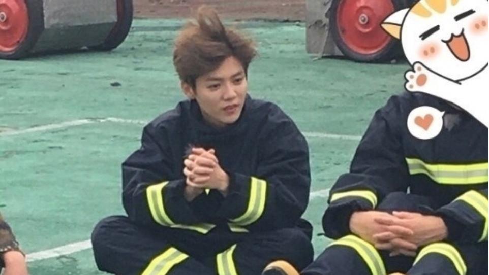 刘亦菲|鹿晗这该死的少年感，32岁还一脸稚嫩，谁看了生图不叫一声绝