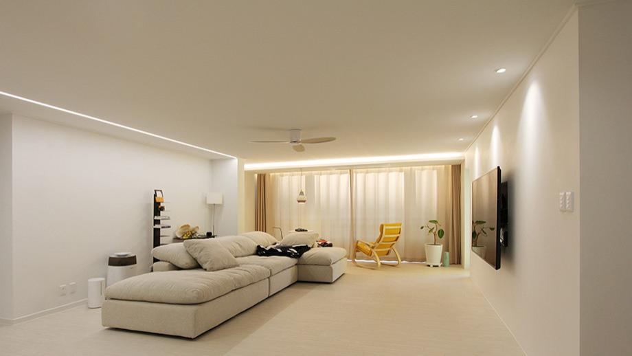 新婚夫妇住进168㎡的小两房中，一进家就心动，下沉式玄关彰显层次