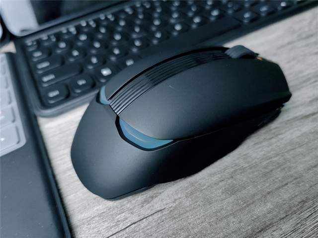 鼠标|不挑贵的只选对的,三模+DPI微调,这款鼠标办公娱乐更高效