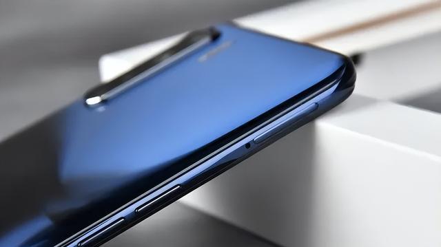 苹果|OPPOA97参数曝光！6.92英寸屏幕+5500mAh大电池，七月份上线！