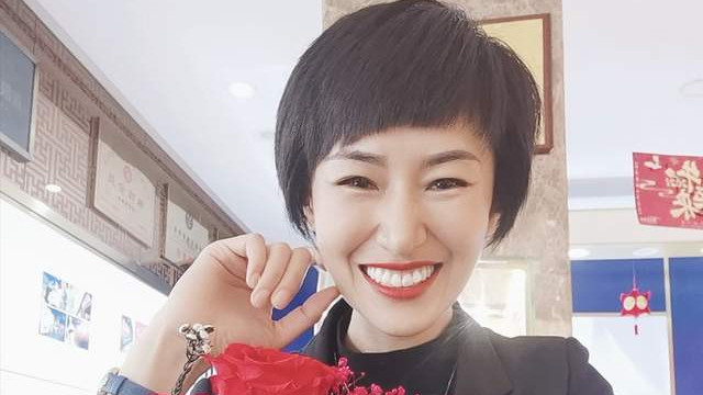 中药|一路走好！“最美抗癌网红”李玉芳病逝，生前曾担任珠宝城总经理