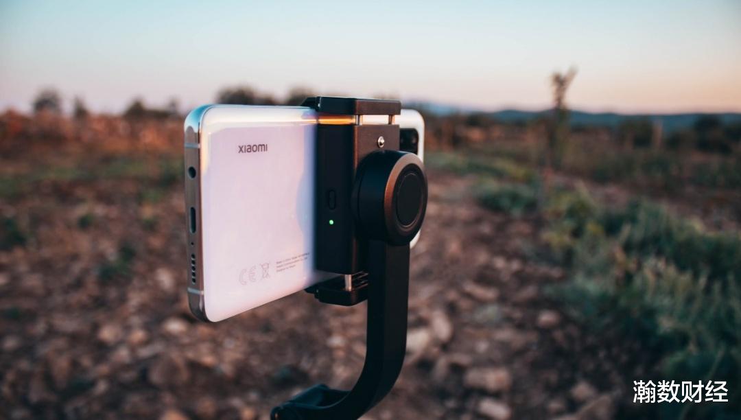 京东方|全球手机增长乏力，小米何以照亮未来