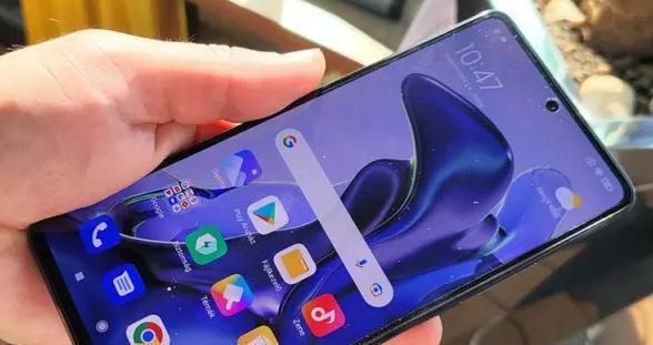 红米手机|口碑销量爆表！12GB+256GB+67瓦快充，这款红米旗舰很不错！