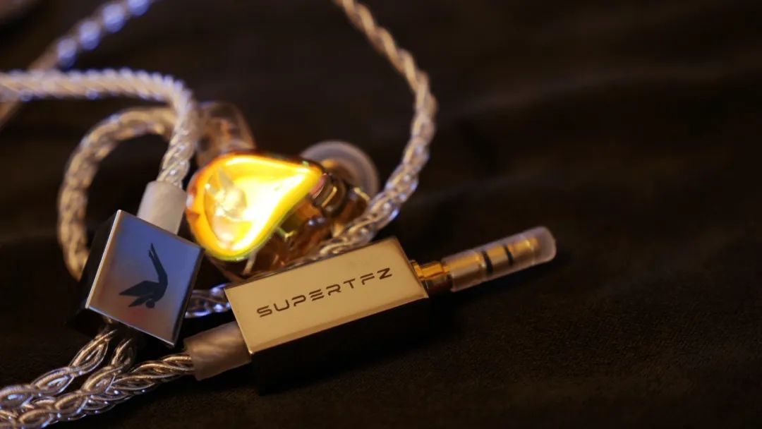 耳机|整装再出发——SUPERTFZ FORCE 1耳机林氏评测