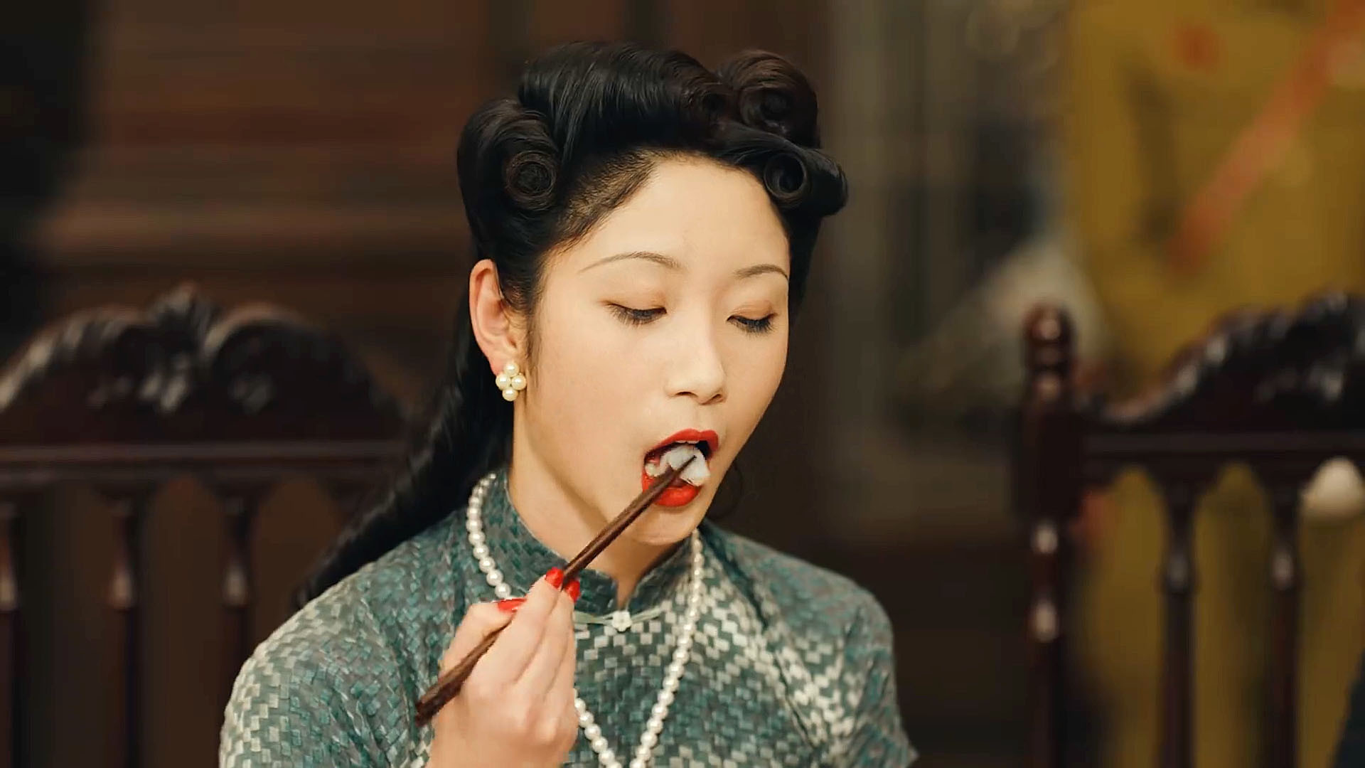 传家|《传家》一席表现“拙劣”的“河豚宴”，道不尽人性的贪婪与欲望