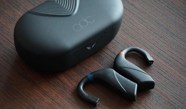 小米科技|对比索尼、森海塞尔的万元旗舰后，我被国产超高端耳机的实力折服