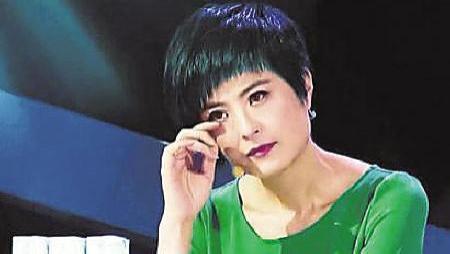 |“拼命三娘”张泉灵因肺癌从央视辞职后，瞒着丈夫给陌生男人147万