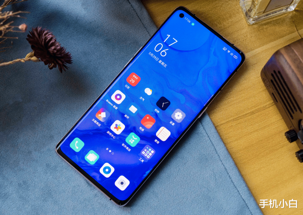 |防止被“割韭菜”,买新手机之前的4个忠告,让你选的手机多用3年