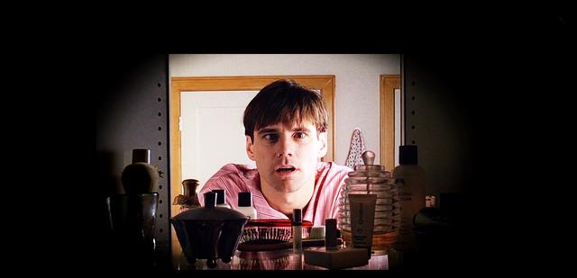 香克斯|为何漫画改编的《独行月球》观众‘买账’?除了笑点多还有脑洞大