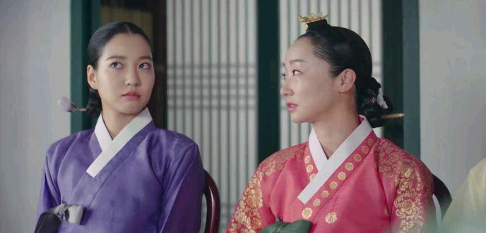 王子们竞争, 王妃们宫斗: 新韩剧《王后伞下》开播, 相当不错