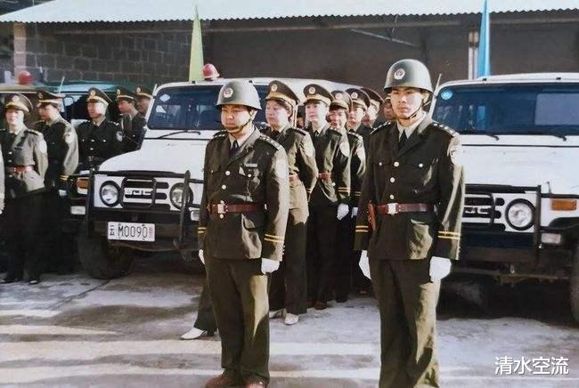 警察|1996年,连杀27人,逃亡时还娶5个老婆的恶魔最终被处死刑