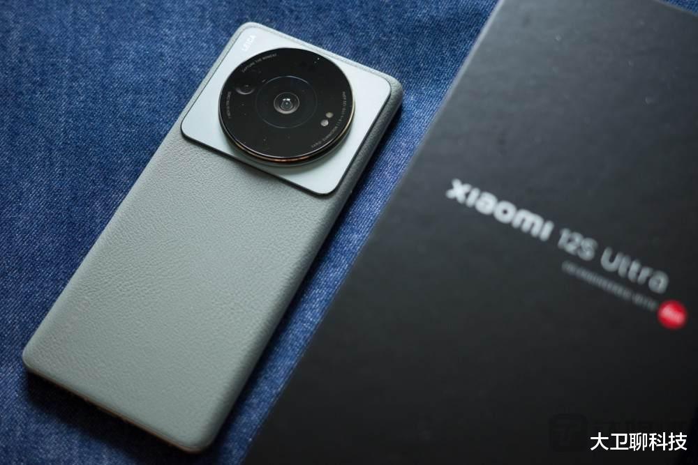 iPhone|买手机怎能小气？2022年能闭眼入的3款手机，第一款好评率高达98%