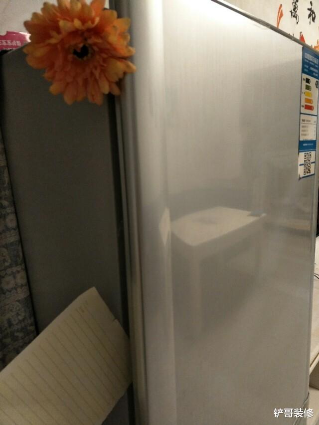 |冰箱门夹一张纸,真实用!一年能省下好几百,不妨试试