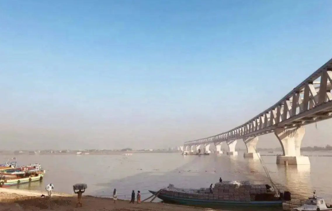 随着中国在孟加拉国建造的帕德玛