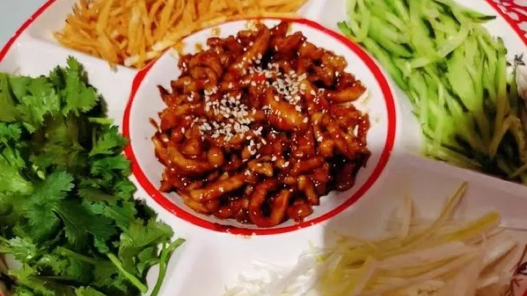 靠一张图，我抓到了千里约会的女朋友