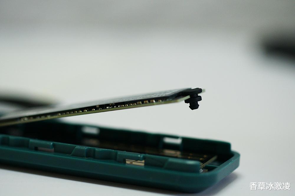 固态硬盘|超轻便携,畅享移动办公:ORICO m.2移动固态硬盘盒评测