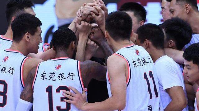 广东男篮|目标季后赛只是减缓心理压力，为什么说广东队一定要争前三？