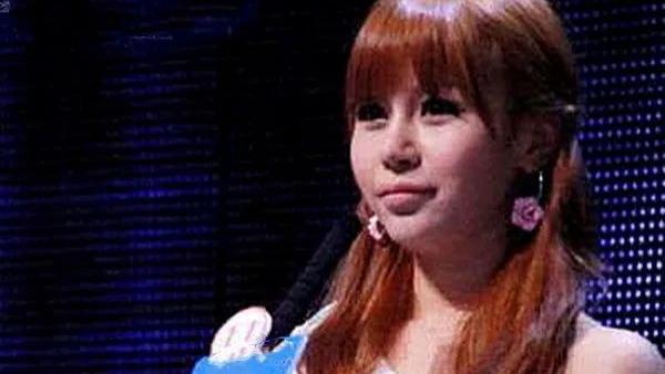 女孩|12年前，那个说“宁坐宝马哭，不坐单车笑”的女孩马诺，还好吗？