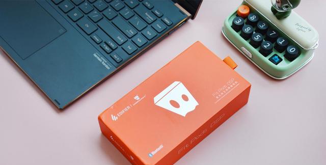 蓝牙耳机|薛之谦联名漫步者FitPodsDSP:年轻人的第一款真无线蓝牙耳机