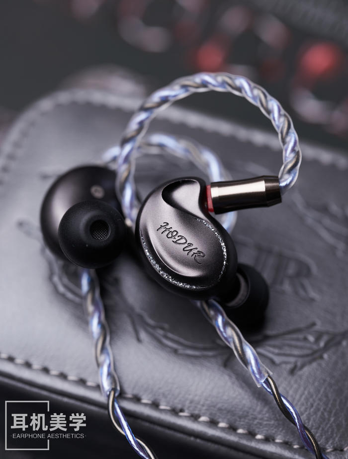 芯片|「闇の洗礼」简评Kinera Hodur 霍德尔圈静铁三单元耳机