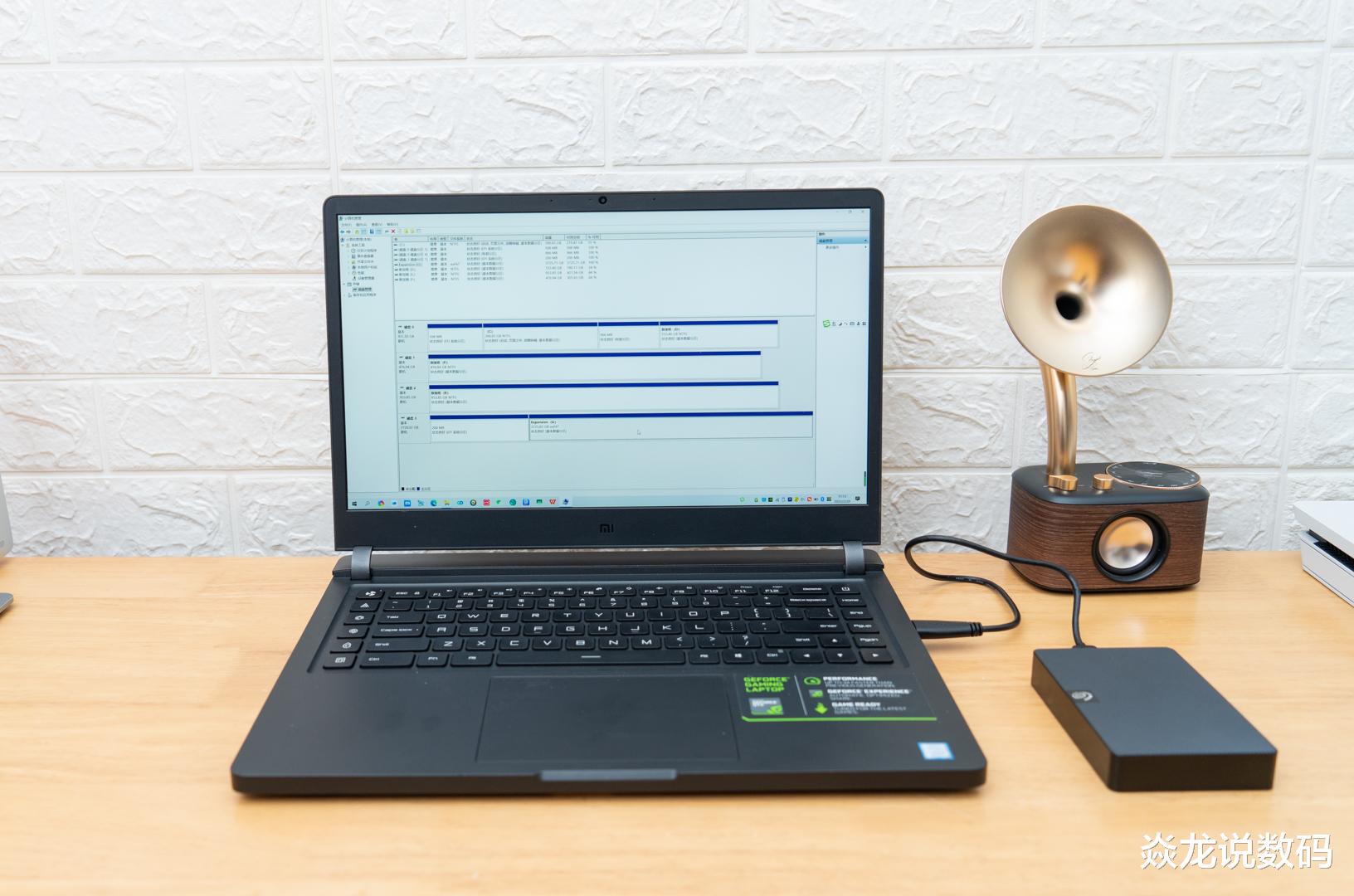 机械|固态当道的今天，4TB机械移动硬盘还有用么？亲测告诉你，真管用