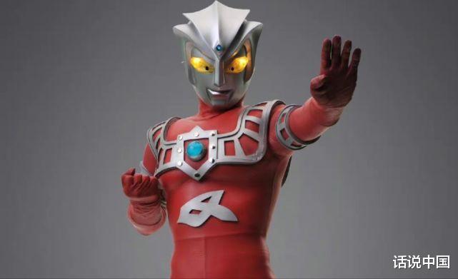 雷欧|捷德奥特曼消灭了父亲贝利亚，迪迦和雷欧兄弟的父亲是怎么死的？