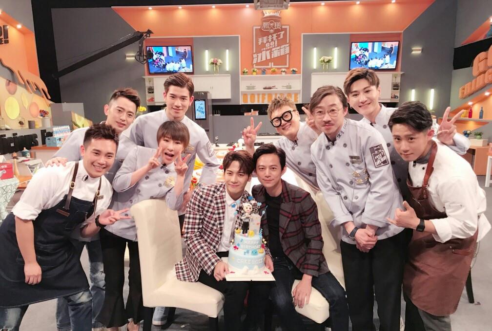 传家|千年道行一朝丧！何炅综艺惹众嘲，6年的作品被他亲手毁了