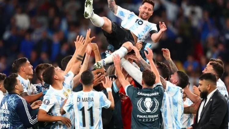 万科|赢得口碑又赢得奖杯，梅西的职业生涯为何如此辉煌