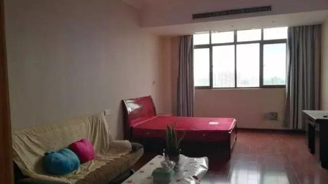 95后小姐姐爆改40㎡出租房，房东：我可以认你做干女儿吗？